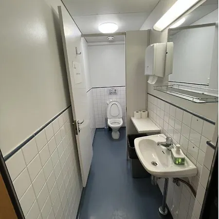 Hmi Smart Group 245 Hostel *