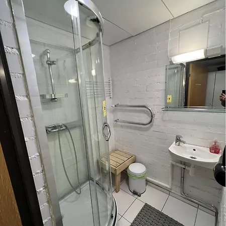 Hmi Smart Group 245 Hostel *